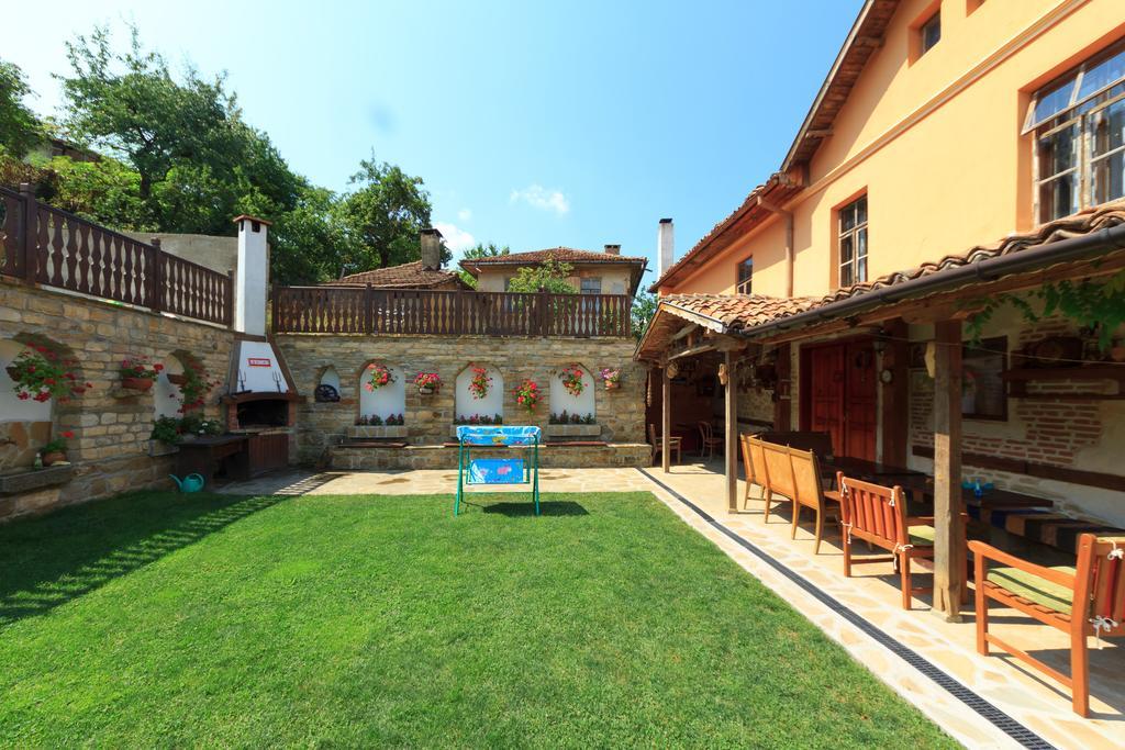 Chamurkov Guest House Weliko Tarnowo Exterior foto